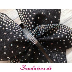 Cheerbow Strass No.14 Close up